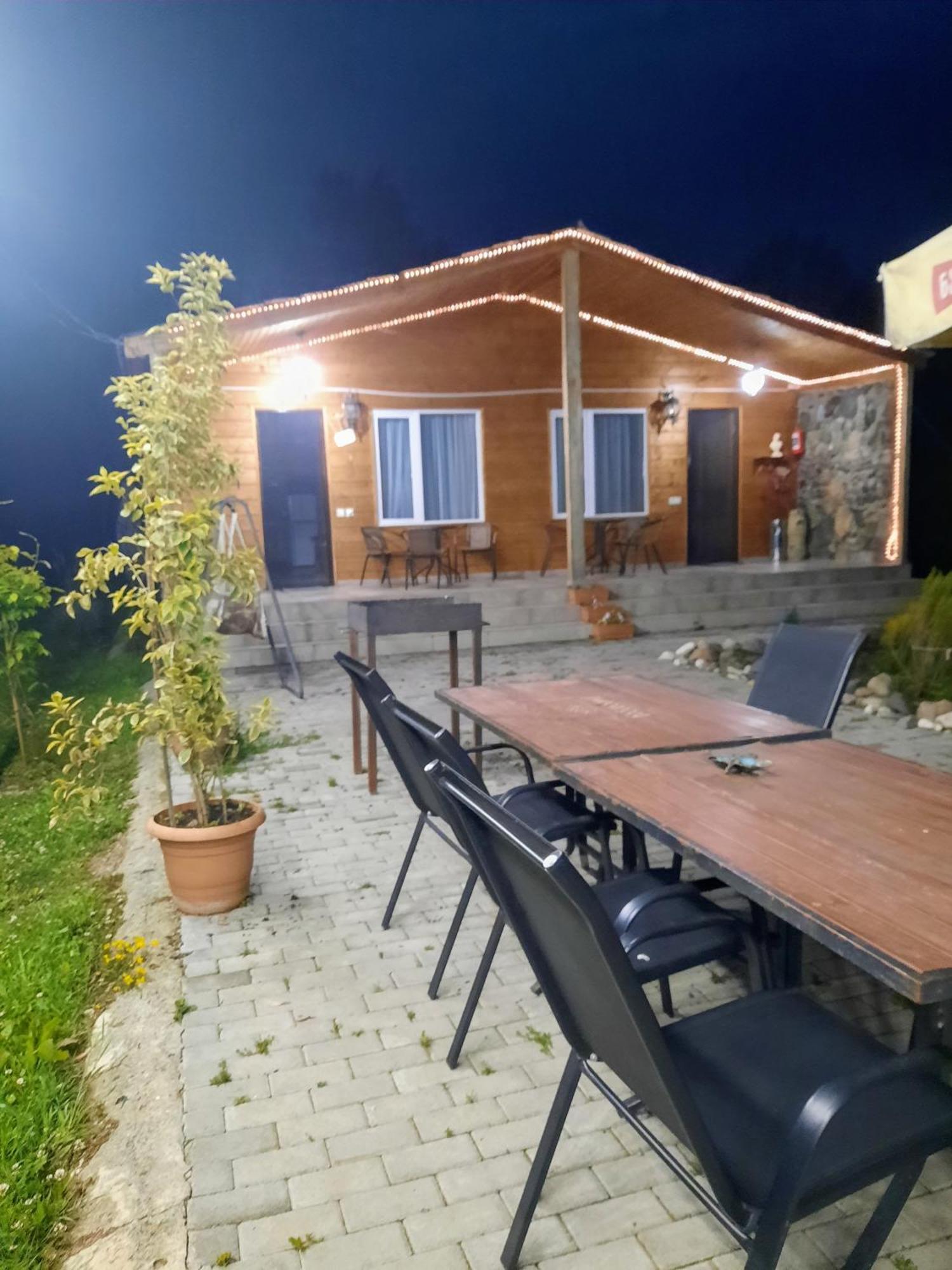 Family Hotel Maia - Cемейная Гостиница Майя Dashbashi المظهر الخارجي الصورة